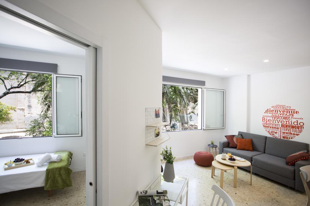 Singularstays Plaza Del Carmen Valencia Exterior foto